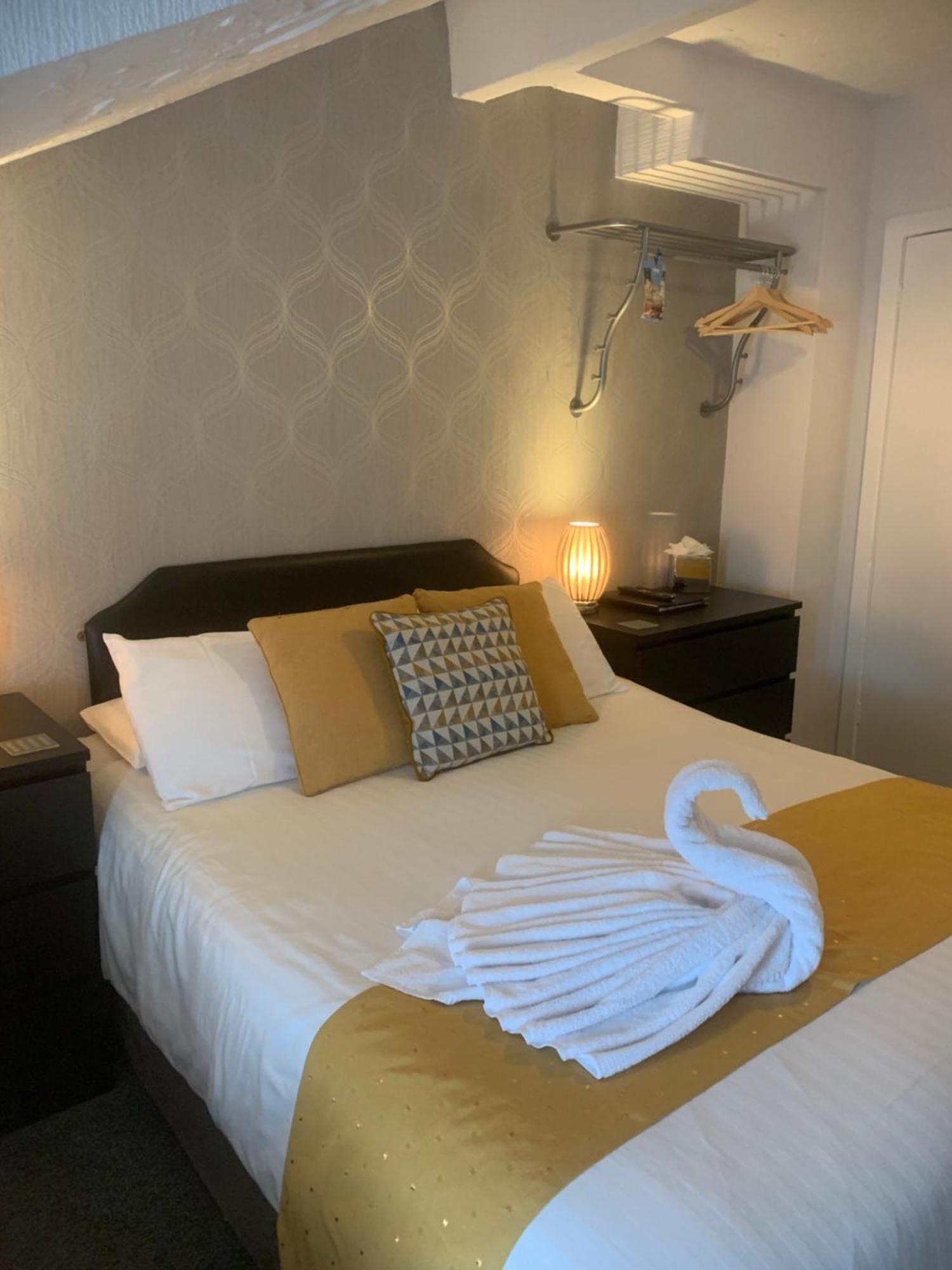 The Strathdon Guest house 4*